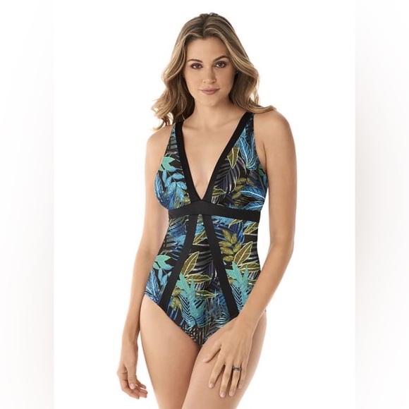 Miraclesuit Other - Miraclesuit Swimsuit - Tropical Print - NWT